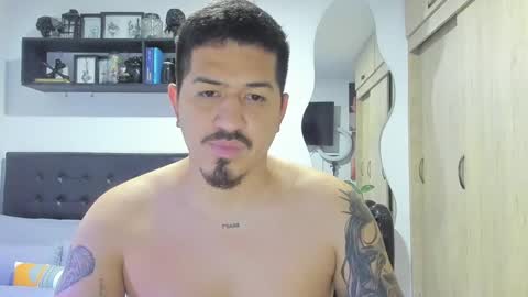 ARON  Independent model  online show from October 18, 2:05 am