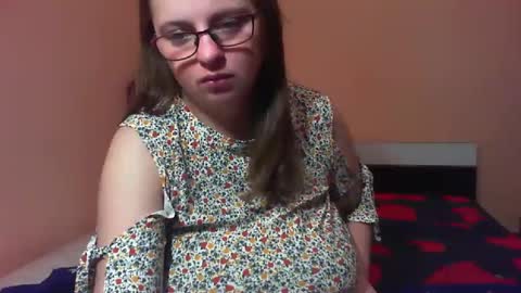 Arriana online show from February 7, 3:13 am