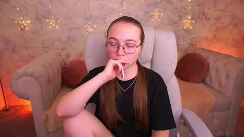 arrinawair online show from February 6, 9:57 am