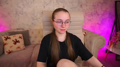 arrinawair online show from April 21, 6:42 am