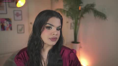 Chloe  online show from December 4, 7:57 pm