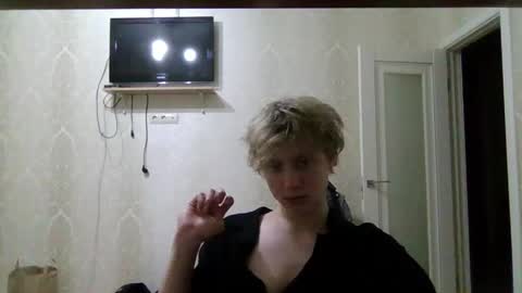 artem228play online show from June 10, 12:10 am