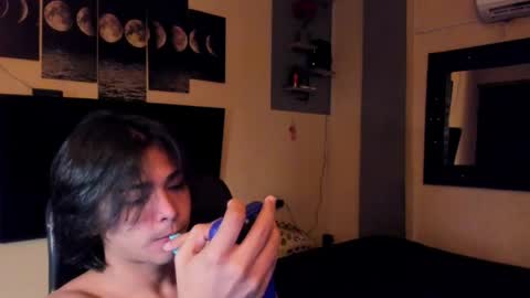 I AM HERE online show from April 19, 2:34 am