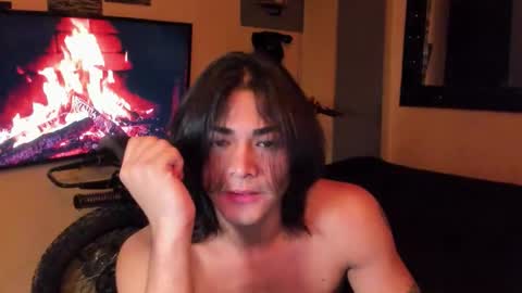 I AM HERE online show from February 3, 6:22 am