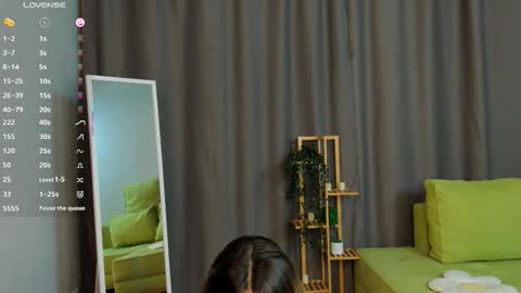 Sara online show from September 12, 8:33 pm