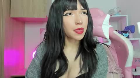 Snapshot of artic_love chatting on October 24, 4:46 am Lenna online show from October 24, 4:46 am