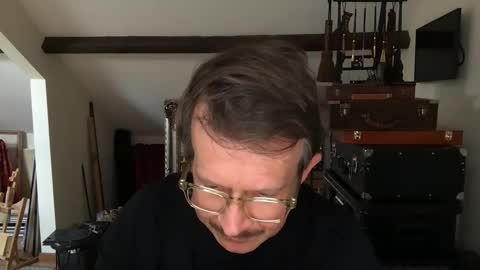artisterotic online show from May 17, 11:41 am