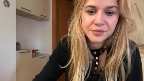 MIA online show from January 16, 2:37 pm