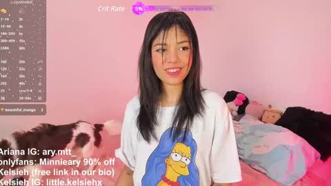 Snapshot of ary_and_kel chatting on December 5, 5:55 pm Ariana and Kelsieh online show from December 5, 5:55 pm