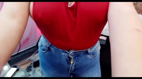 Ary Noa  online show from February 14, 9:06 pm