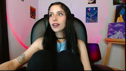  Independent Model online show from May 22, 6:14 pm