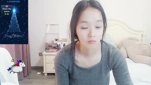 Lily online show from January 11, 5:24 am