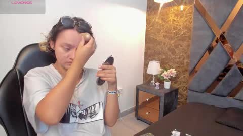 AsamiHattori  online show from October 31, 11:21 am