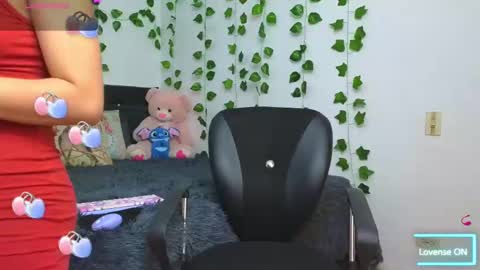 Snapshot of asenaesmee chatting on February 27, 7:26 pm Asena online show from February 27, 7:26 pm