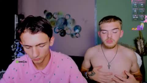 ash_raven_ online show from September 13, 7:16 pm