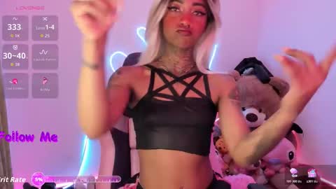 AshantiINDEPENDENT MODEL online show from February 25, 9:51 pm