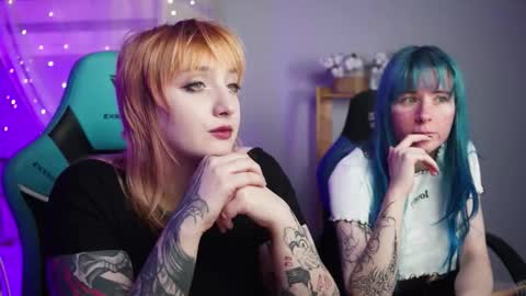 Snapshot of asheluck chatting on September 15, 2:35 am AshleyAshe online show from September 15, 2:35 am