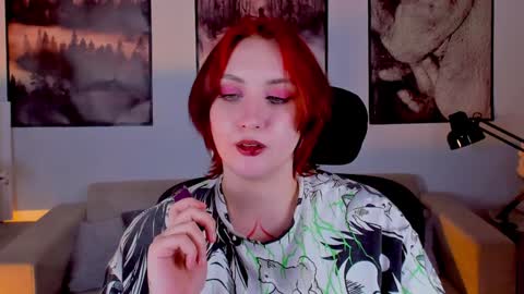 Snapshot of asheluck chatting on December 14, 2:11 am AshleyAshe online show from December 14, 2:11 am