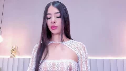 I am Ashley online show from October 8, 7:31 pm