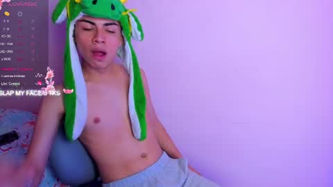 Asher online show from June 27, 7:53 pm