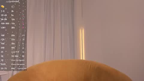 Ash online show from November 13, 12:19 pm