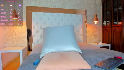 Ashleey Brownn  online show from December 20, 1:47 am