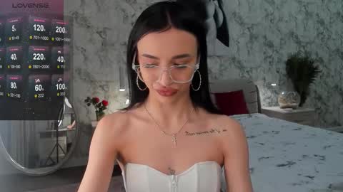 veronika online show from September 16, 8:17 am