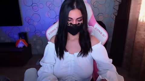   Yasmina   online show from October 10, 5:13 am