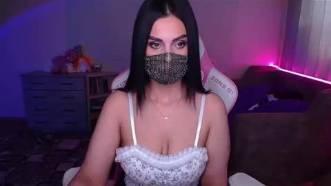   Yasmina   online show from March 3, 3:52 am