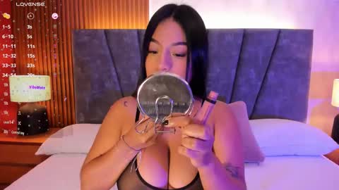 Sara Smith online show from September 30, 6:29 pm