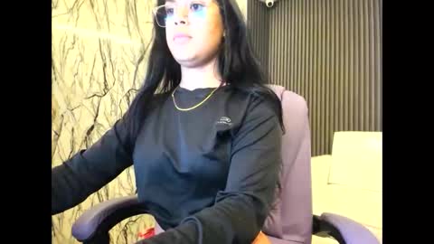 Ashley online show from May 28, 2:59 pm
