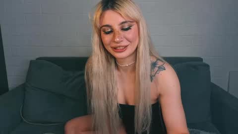 Ashley online show from April 15, 12:25 am