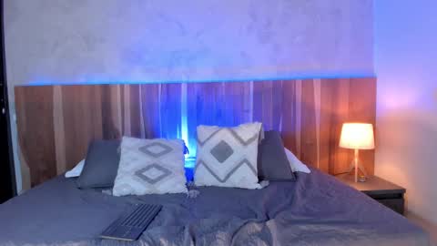 Ashley Santoss online show from October 9, 4:18 am