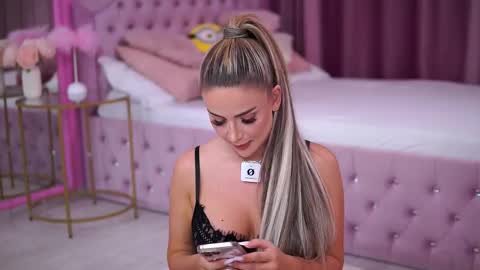 Ashley online show from October 6, 4:58 pm