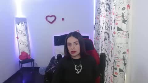 ASHLEY online show from March 7, 3:49 pm