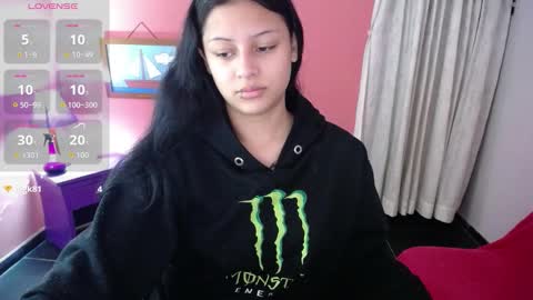 Ashly online show from November 6, 11:35 am