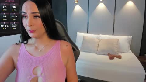 A S H L Y online show from December 1, 12:14 pm