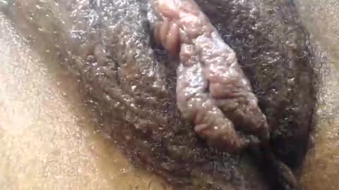 AshlyGoma online show from October 2, 9:30 am