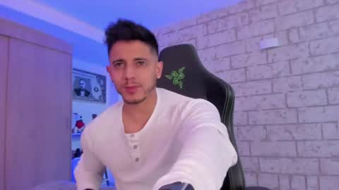 my name real is camilo online show from June 9, 3:06 am
