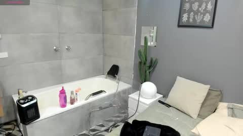 PAO   online show from March 15, 8:01 pm