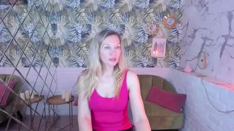 Snapshot of asia_rain_ chatting on March 6, 12:09 pm Asia online show from March 6, 12:09 pm
