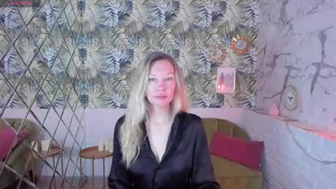 Snapshot of asia_rain_ chatting on March 11, 5:13 am Asia online show from March 11, 5:13 am