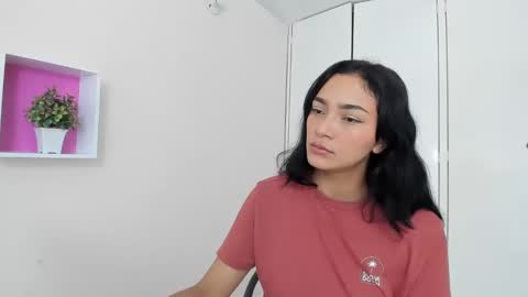 Camila online show from February 4, 12:55 pm