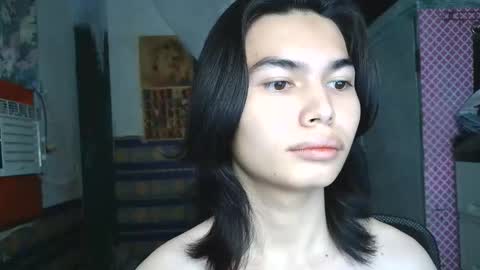 asian_babyboi online show from March 21, 8:30 am