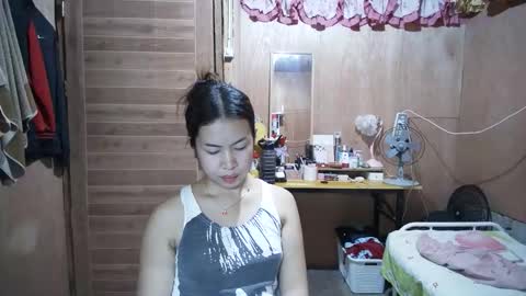 Snapshot of asian_llory chatting on September 12, 2:24 am asian_llory online show from September 12, 2:24 am