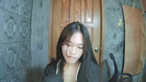 Nova Mae online show from April 19, 6:14 am