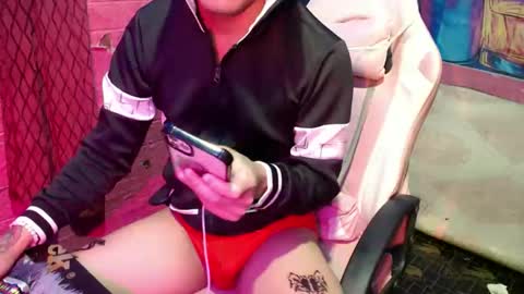 asian_ricky18 online show from November 13, 9:12 am