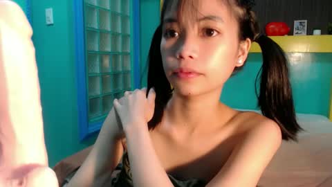 asian_slade online show from May 12, 4:05 pm
