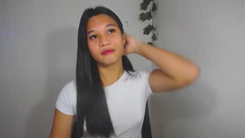 Yan online show from November 26, 8:44 am