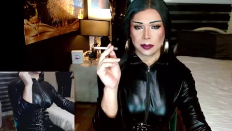 nicole online show from February 15, 7:56 pm